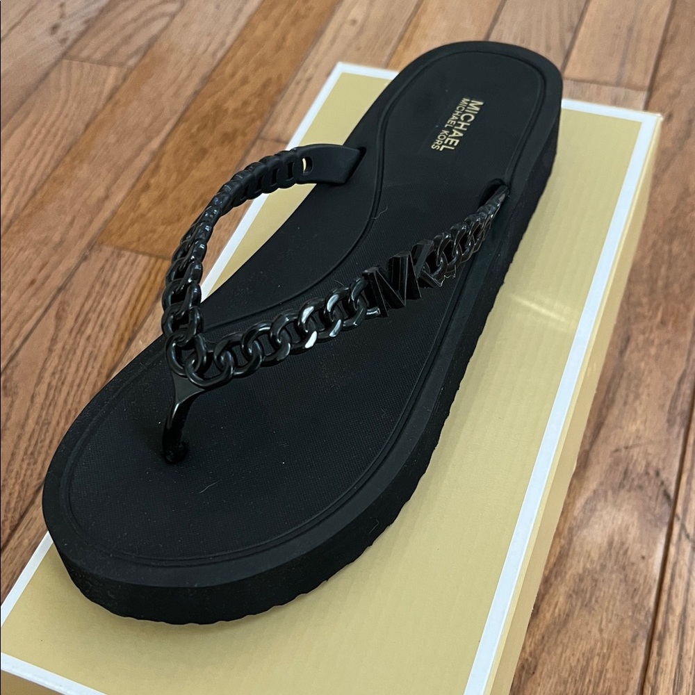 Michael Kors Zaza Slip-On Platform Flip Flop Sandals